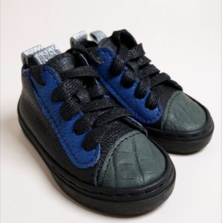 Kids sneaker de luxe.