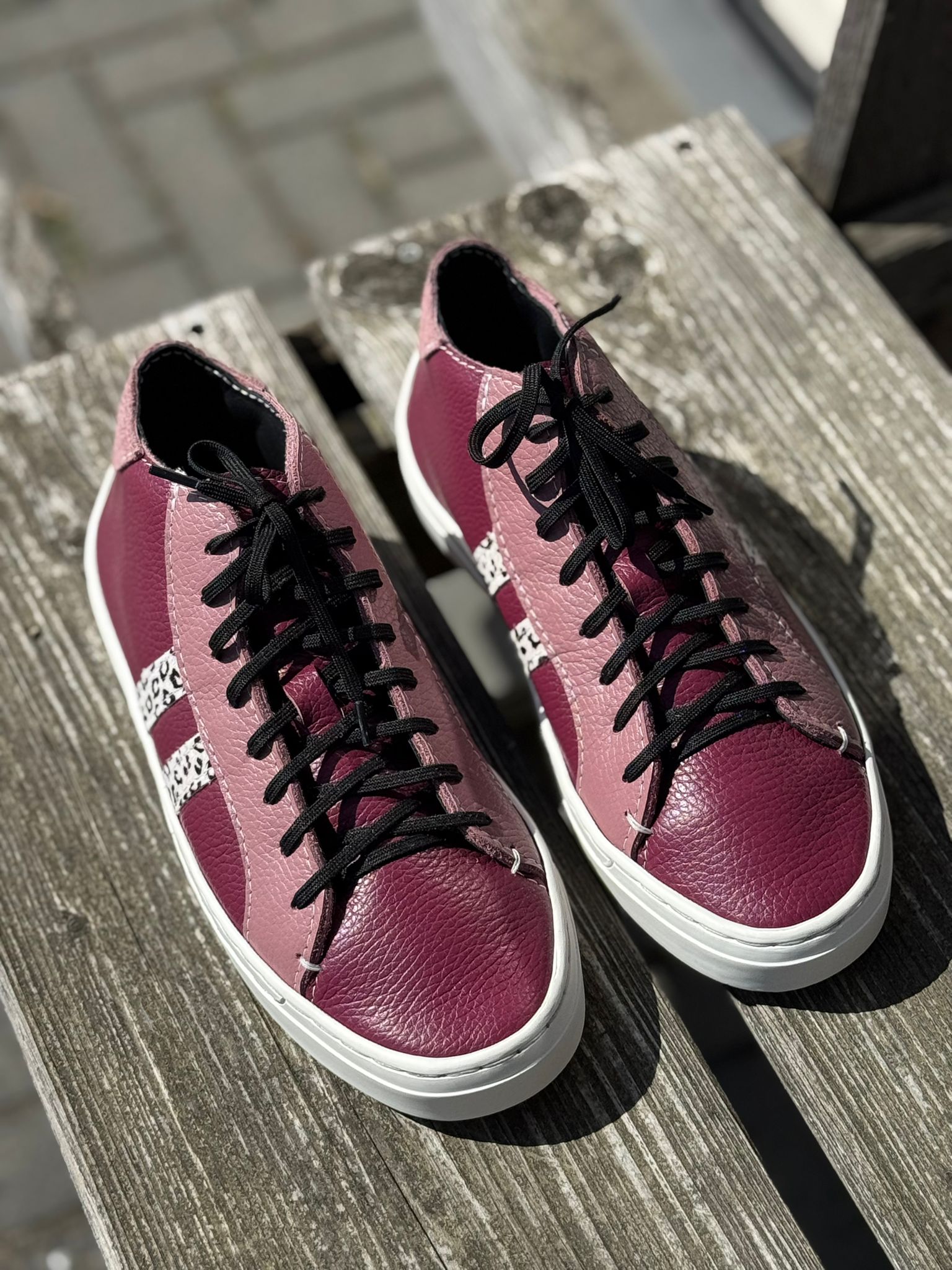 Dames sneakers, maat 40.