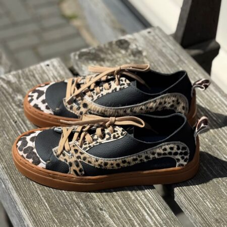 Dames sneakers, maat 41.